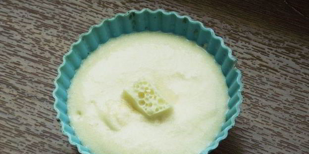 пасхальные апельсиновые капкейки с ромовым кремом