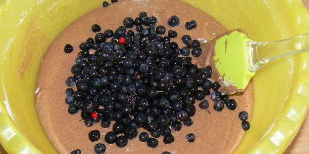 шоколадные черничные кексы