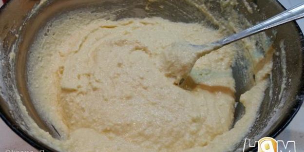 творожные кексики с кремом и джемом