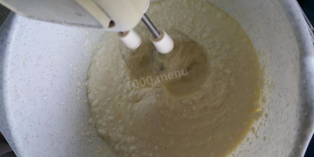 творожные кексы со сливами