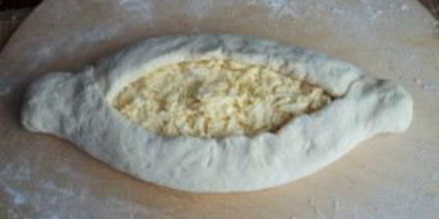 аджарские хачапури лодочка