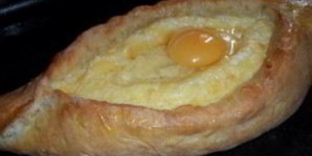 аджарские хачапури лодочка