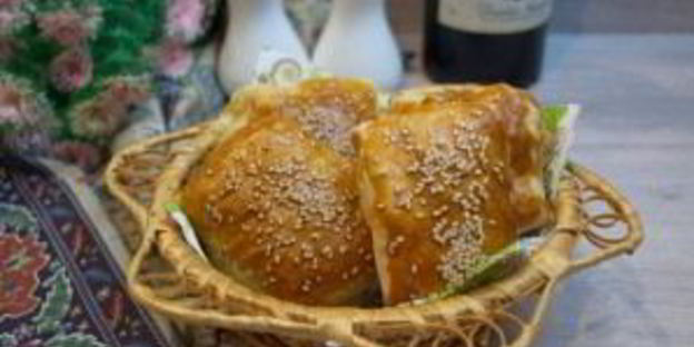 хачапури из бездрожжевого слоеного теста