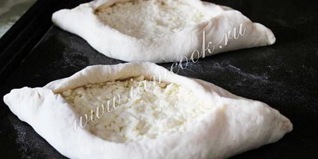 хачапури по-аджарски