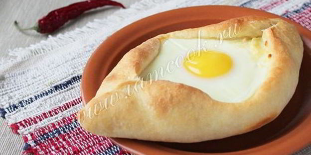 хачапури по-аджарски