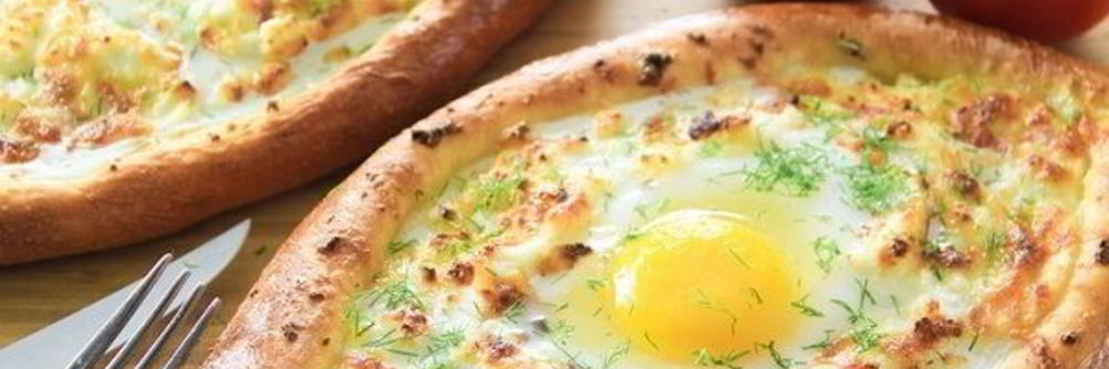 Хачапури по-грузински с сыром