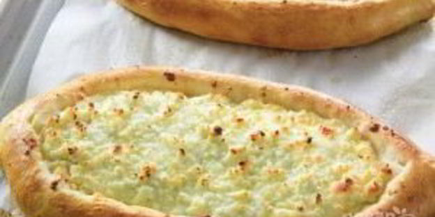 хачапури по-грузински с сыром