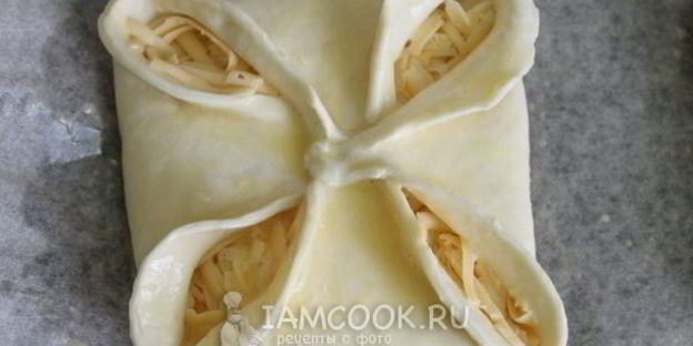 хачапури с сыром из слоеного теста