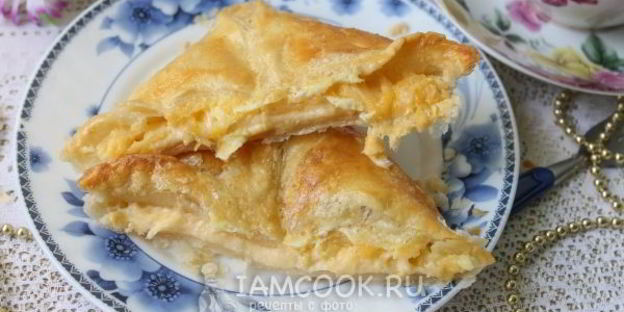 хачапури с сыром из слоеного теста