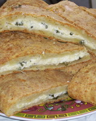 Хачапури с творогом и сыром в духовке