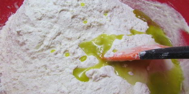 чесночный хлеб с шалфеем