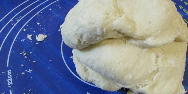 чесночный хлеб с шалфеем