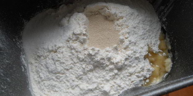 домашний хлеб на сметане в хлебопечке