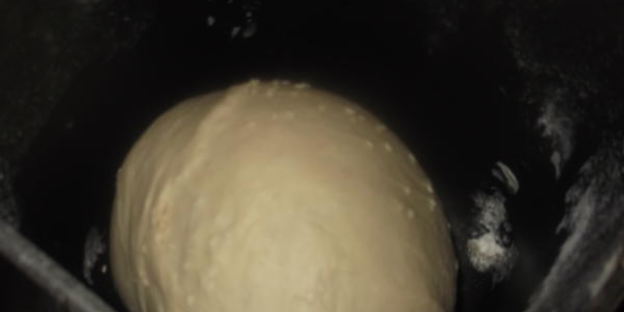 хлеб белый на кефире с кунжутом