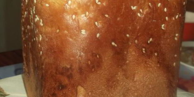 хлеб белый на кефире с кунжутом