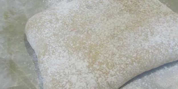 хлеб с медом и лавандой