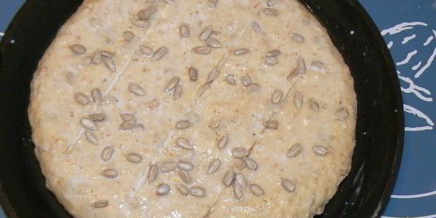 хлеб с мультизлаковыми хлопьями, отрубями и семечками