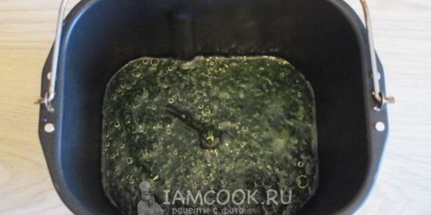 хлеб со шпинатом