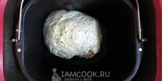 хлеб со шпинатом