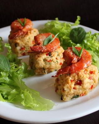 Тайские сконы с пряными креветками