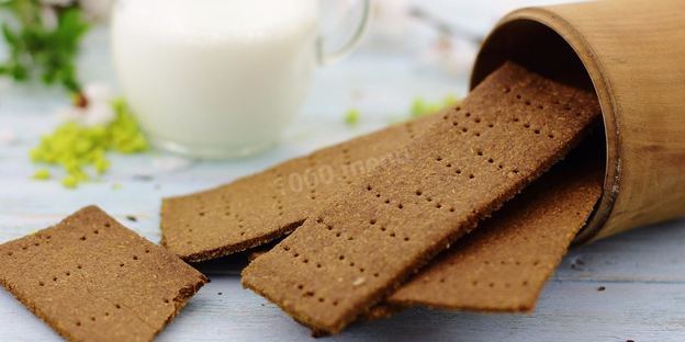 тонкие ржаные хлебцы с отрубями и льняной мукой