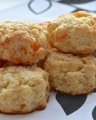 Яблочные сконы с лимоном