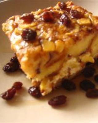 Запеканка из хлеба с яблоками