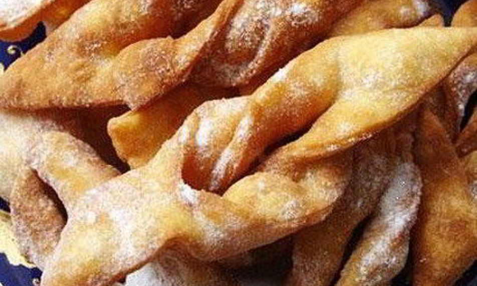 Рецепт хвороста с сахарного пудроя