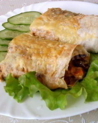 Фаршированный овощами лаваш в духовке