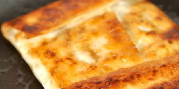 хрустящие конвертики из лаваша с фруктами