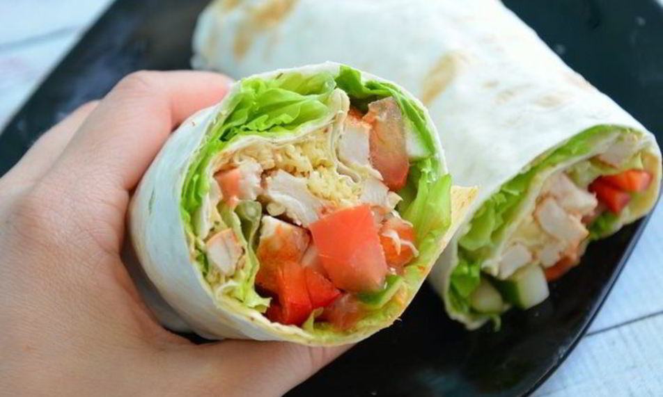 Рецепт курицы с овощами в лаваше