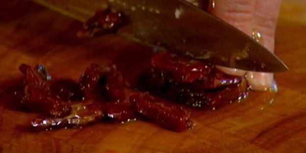 лаваш с ароматной фасолью и авокадо