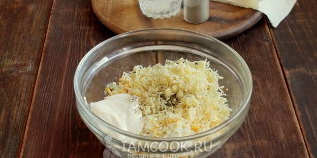 лаваш с яйцом и сыром