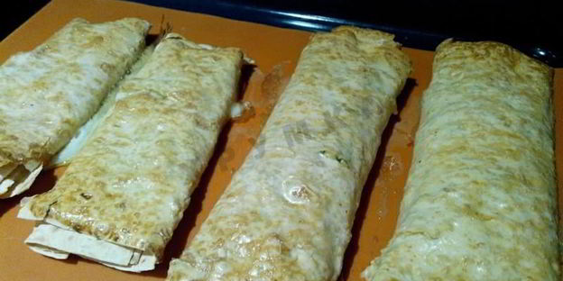 лаваш запеченный с сыром в духовке