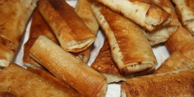 рулеты из лаваша с полутвердым сыром три ингредиента — отличный результат