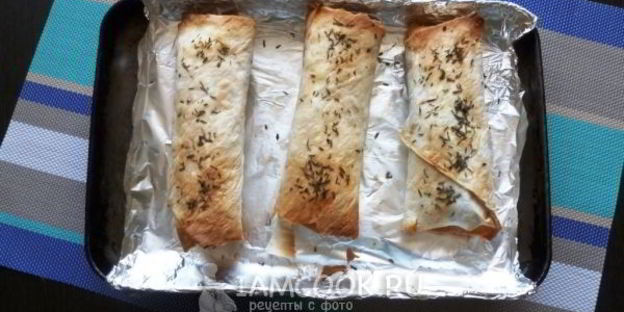 сосиска в лаваше с сыром и огурчиком