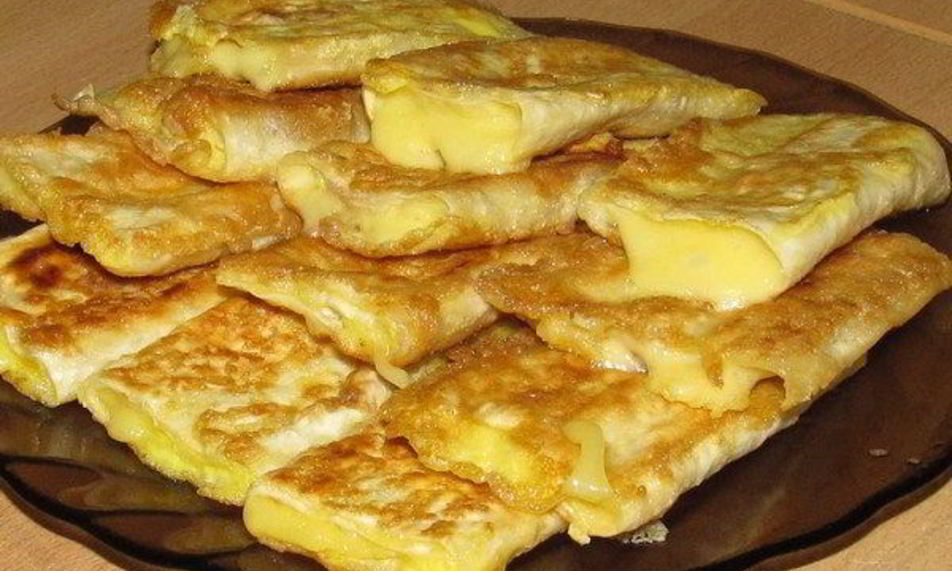 Рецепт сытного завтрака из тонкого лаваша