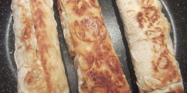 яблоки в лаваше