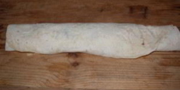 закуска из лаваша с корейской морковкой