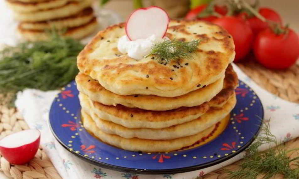 Рецепт бхатурей индийских лепешки