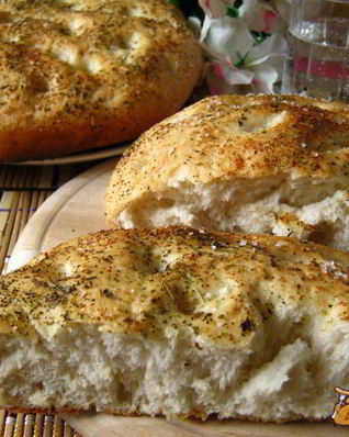 Фокачча на минеральной воде