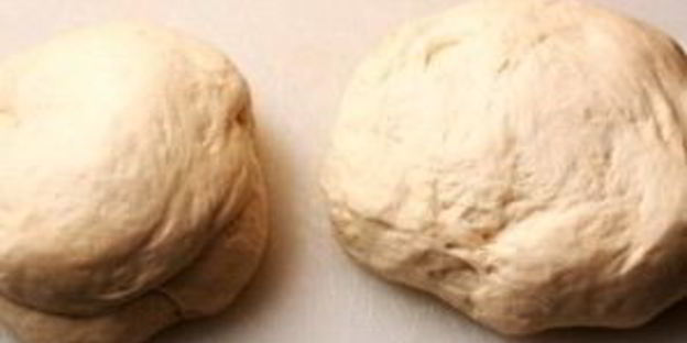 фокачча с сыром и базиликом