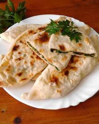 Лепешки армянские с зеленью