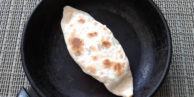 лепешки армянские с зеленью