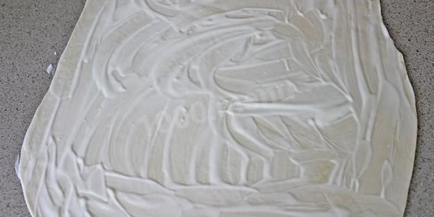 лепешки из слоеного теста катлама