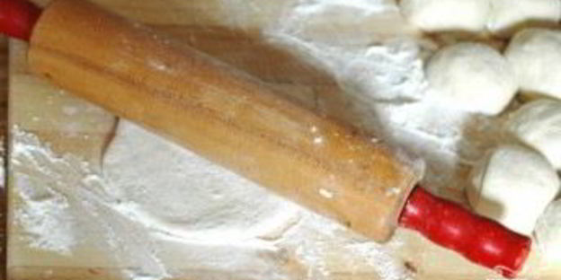 лепешки на кефире с начинкой