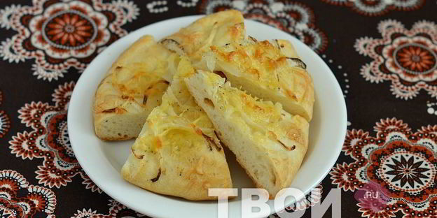 луковая фокачча