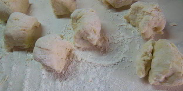 очень сырные лепешки