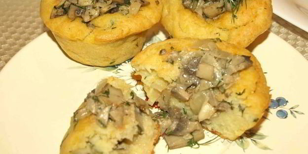 картофельные маффины с грибной начинкой