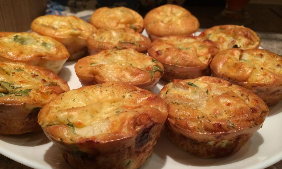 Рецепт куриных маффинов с сыром